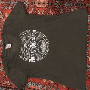 Slightly used women’s Harley Davidson tee